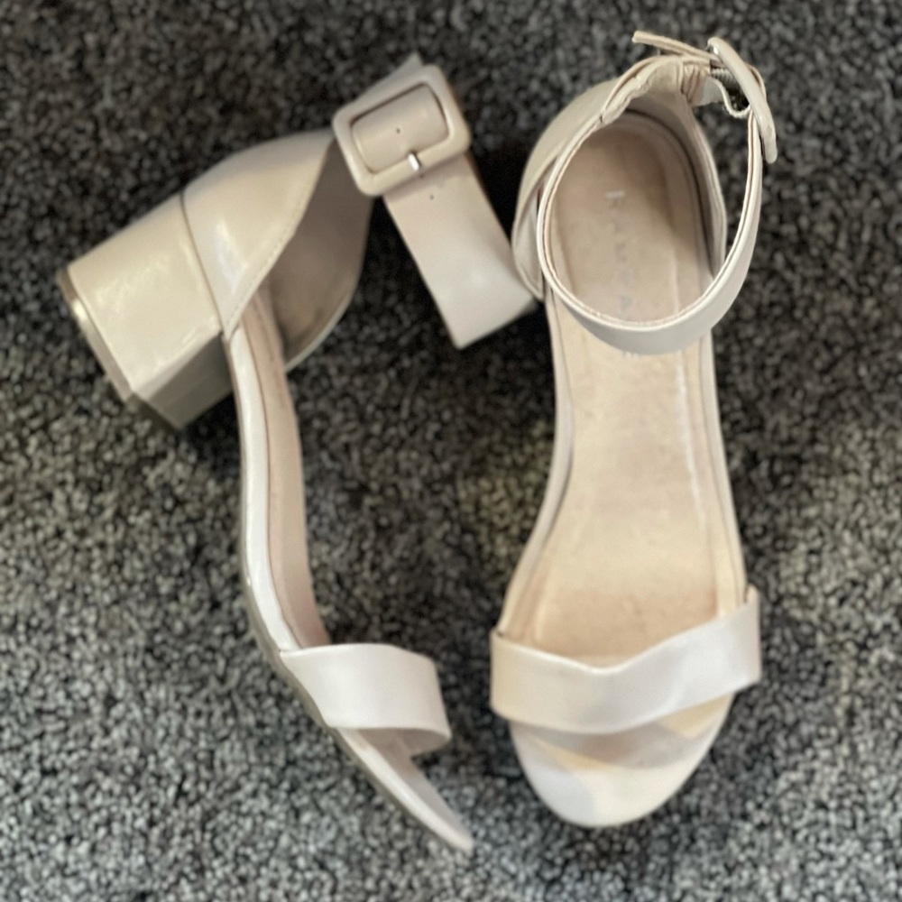 Rampage, nude heals, size 8